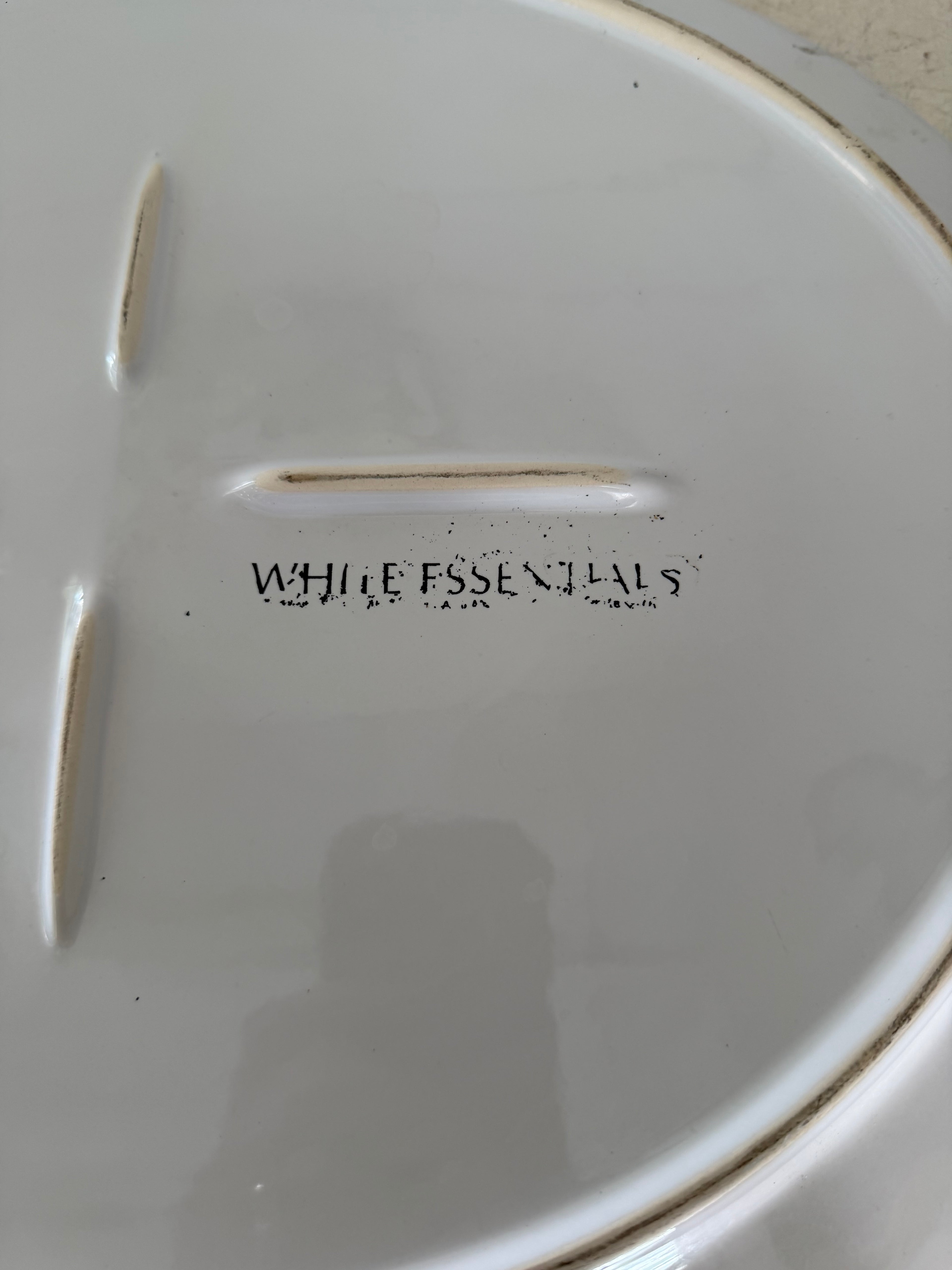 White Essentials oversized oval platter with handles