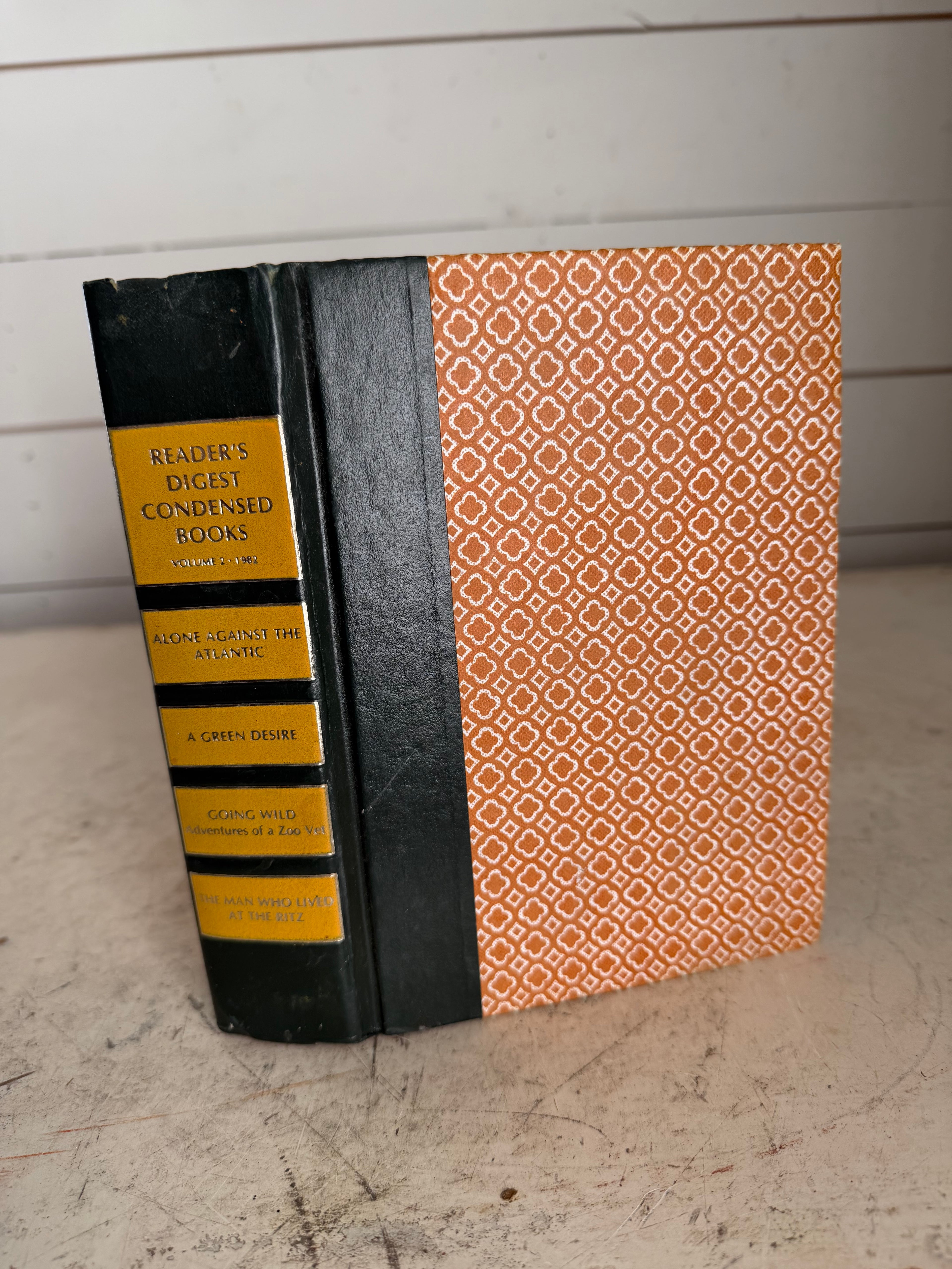 Readers digest alone against the Atlantic