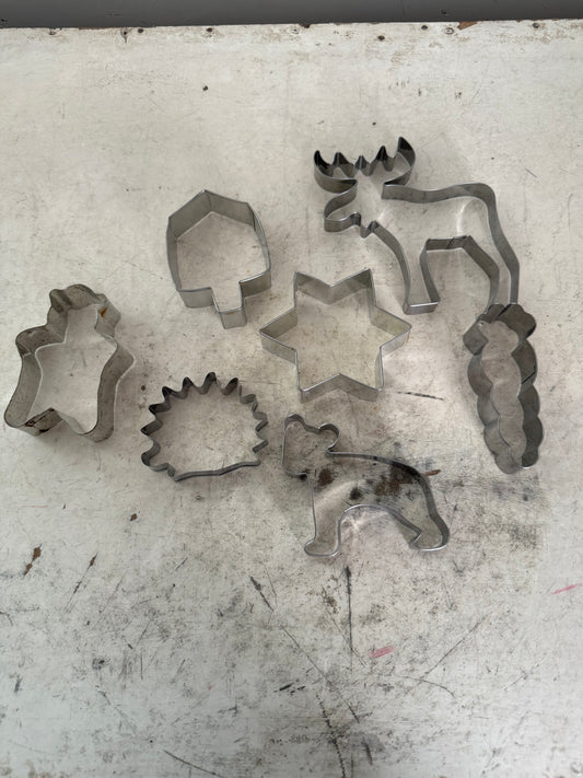 Tin Cookie Cutter Set 1