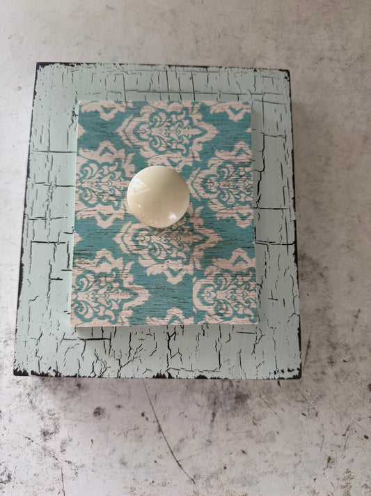 Decorative wood Apron hanger with Knob - Will get makeover