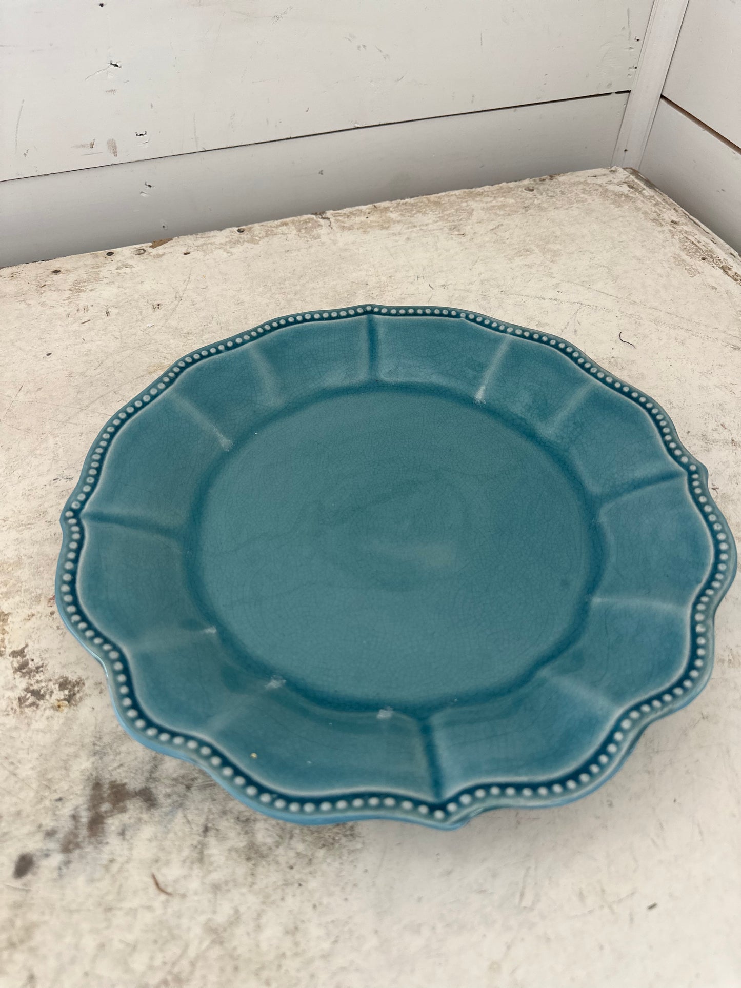 Ruffle Edge Blue Plate