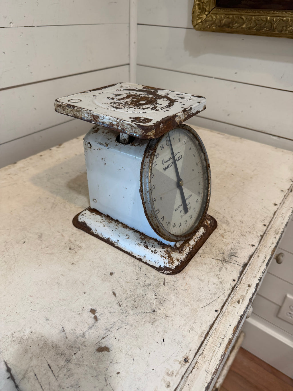 Vintage American Family 25 lb Scale