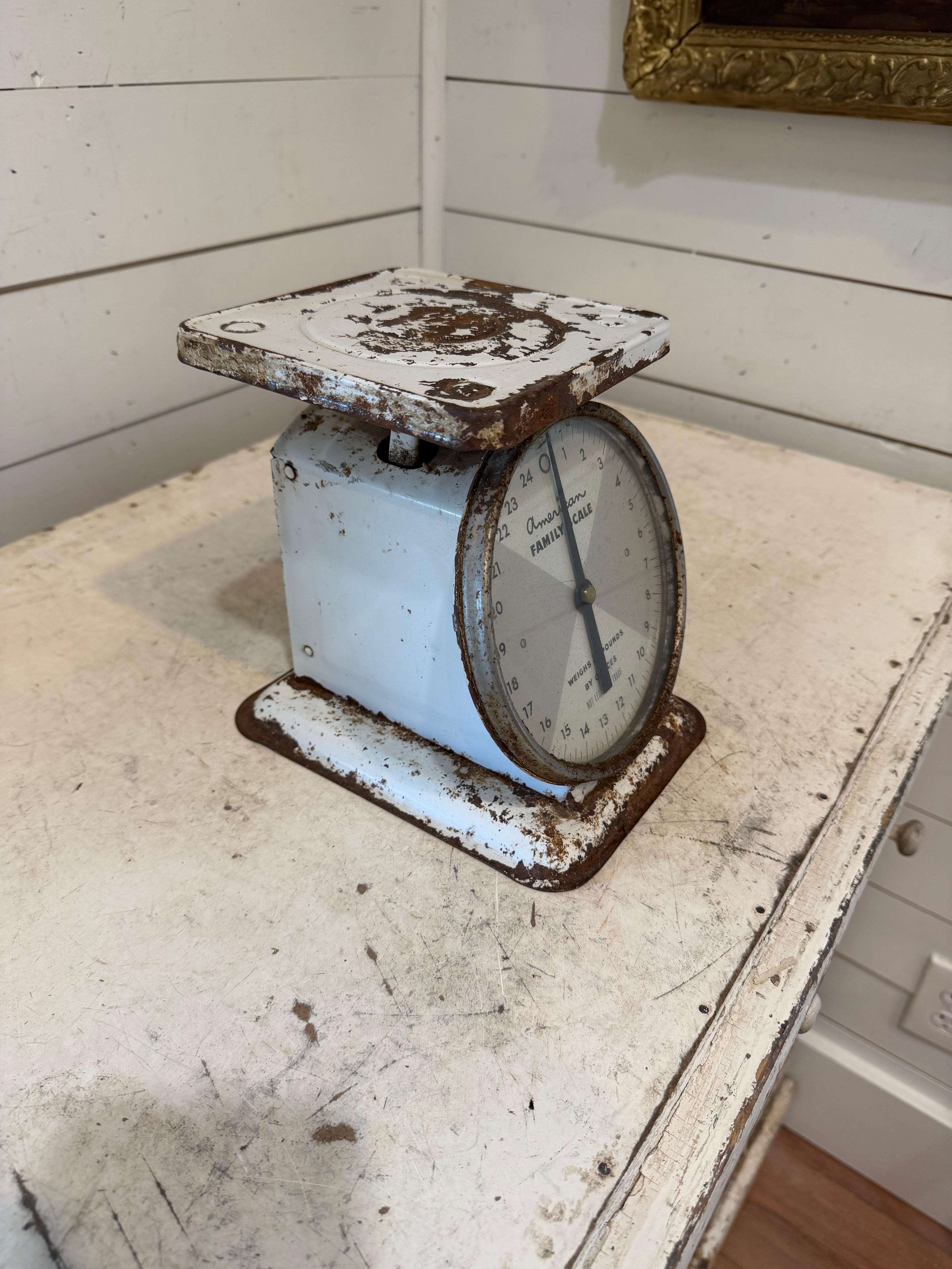 Vintage American Family 25 lb Scale