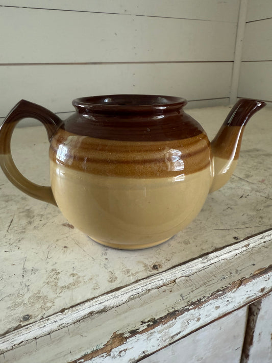 1960's Vintage Redware Northland Mountain Teapot no lid
