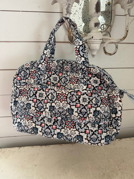 Vera Bradley Medium Traveler Bag in the retired Lisbon Medallion pattern