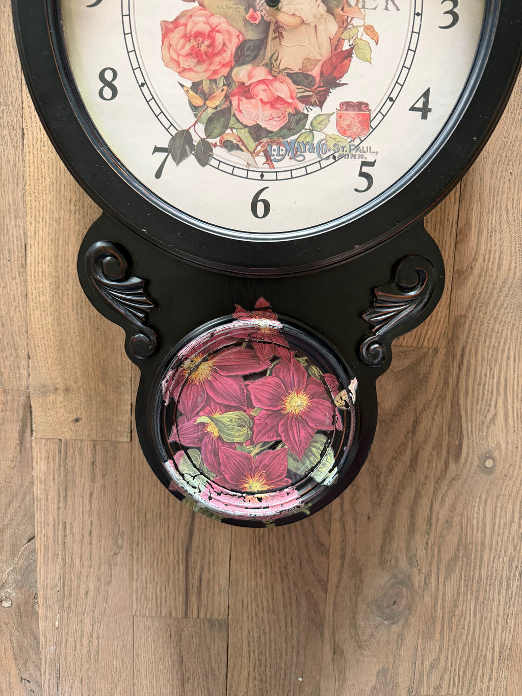 Vintage Inspired Wall clock 19.5”