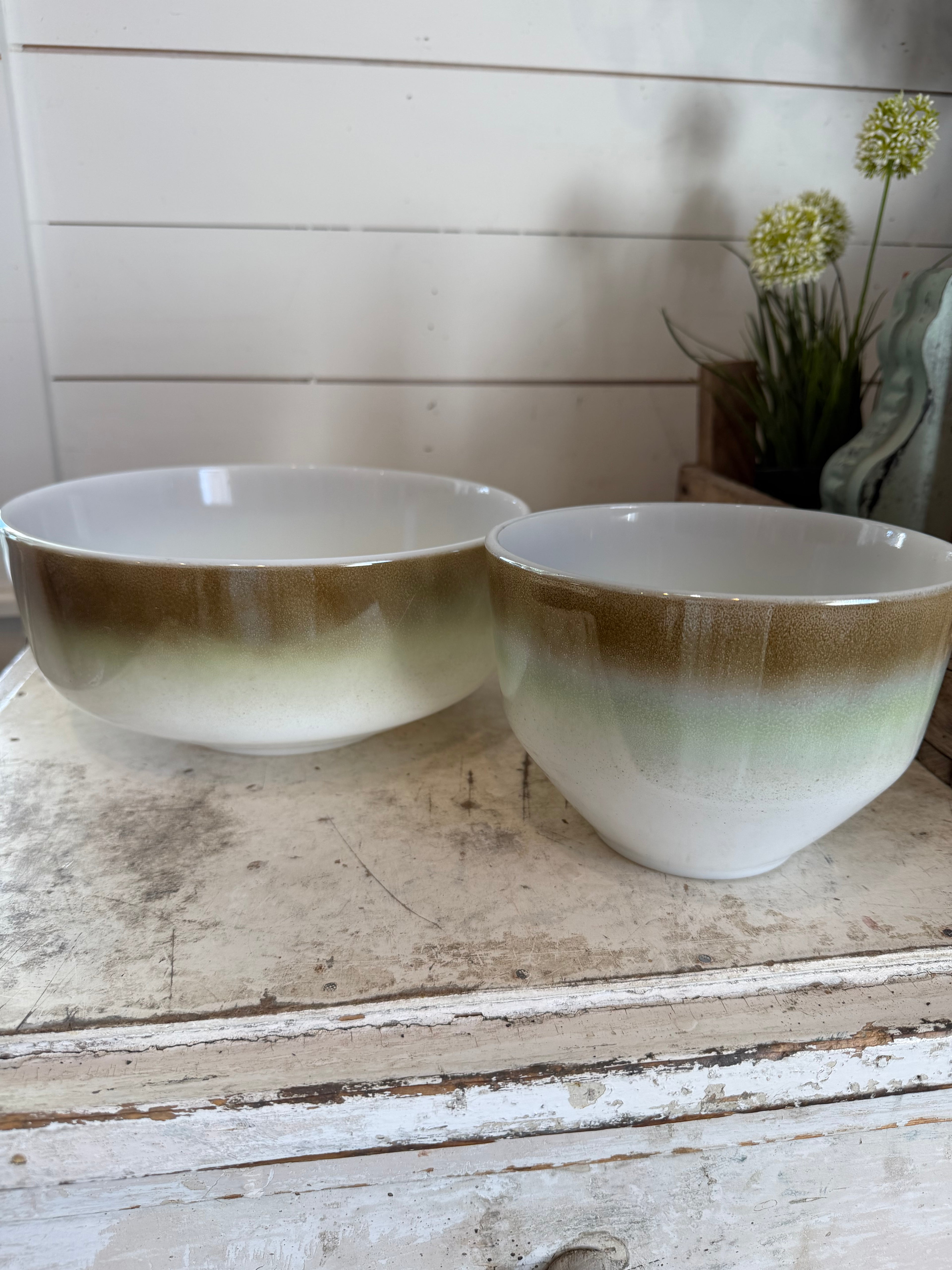 Mesa Moss Vintage Federal Glass Mixing Bowl sold individually