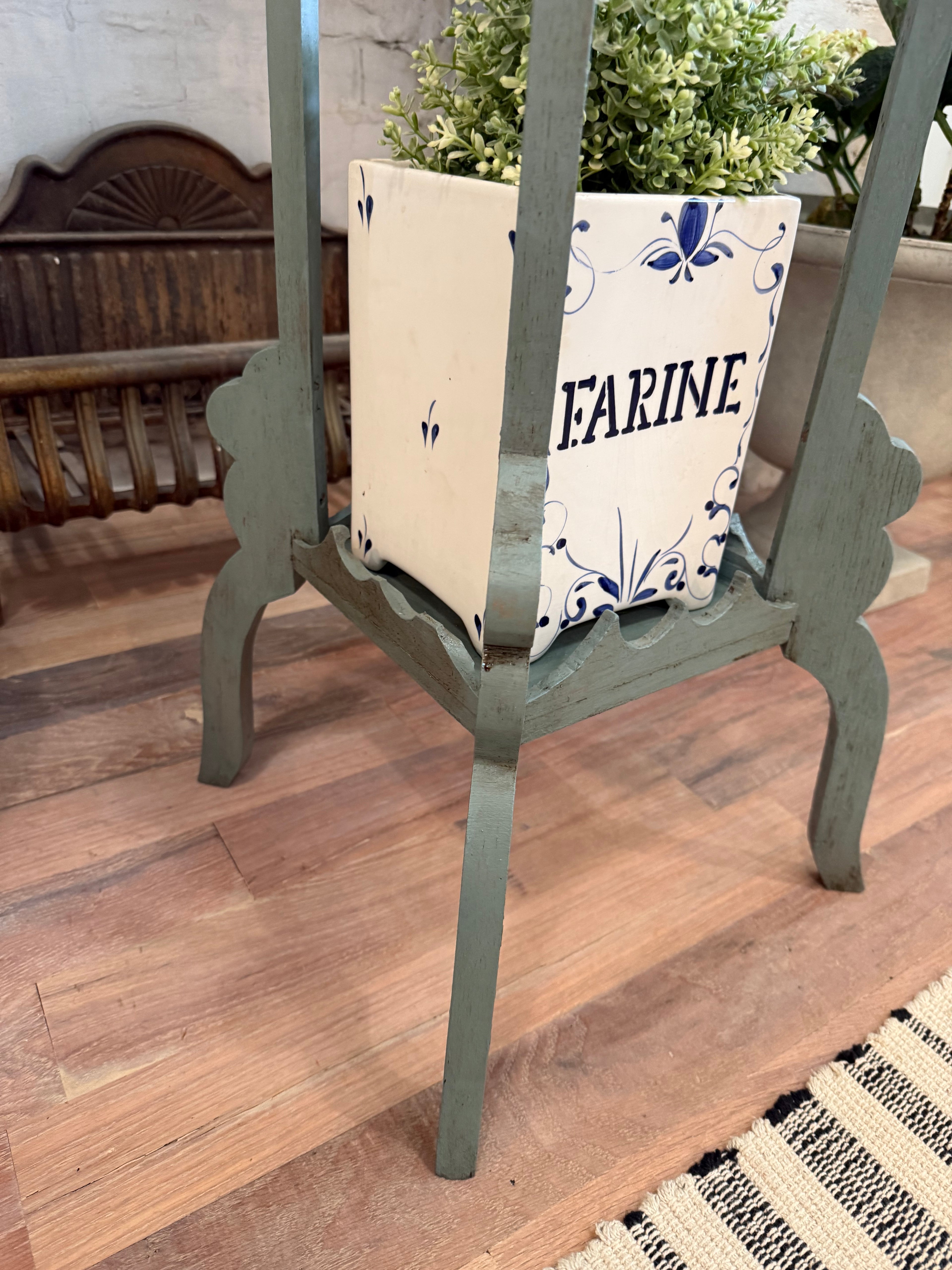 Antique Plant Stand - 31x14x14