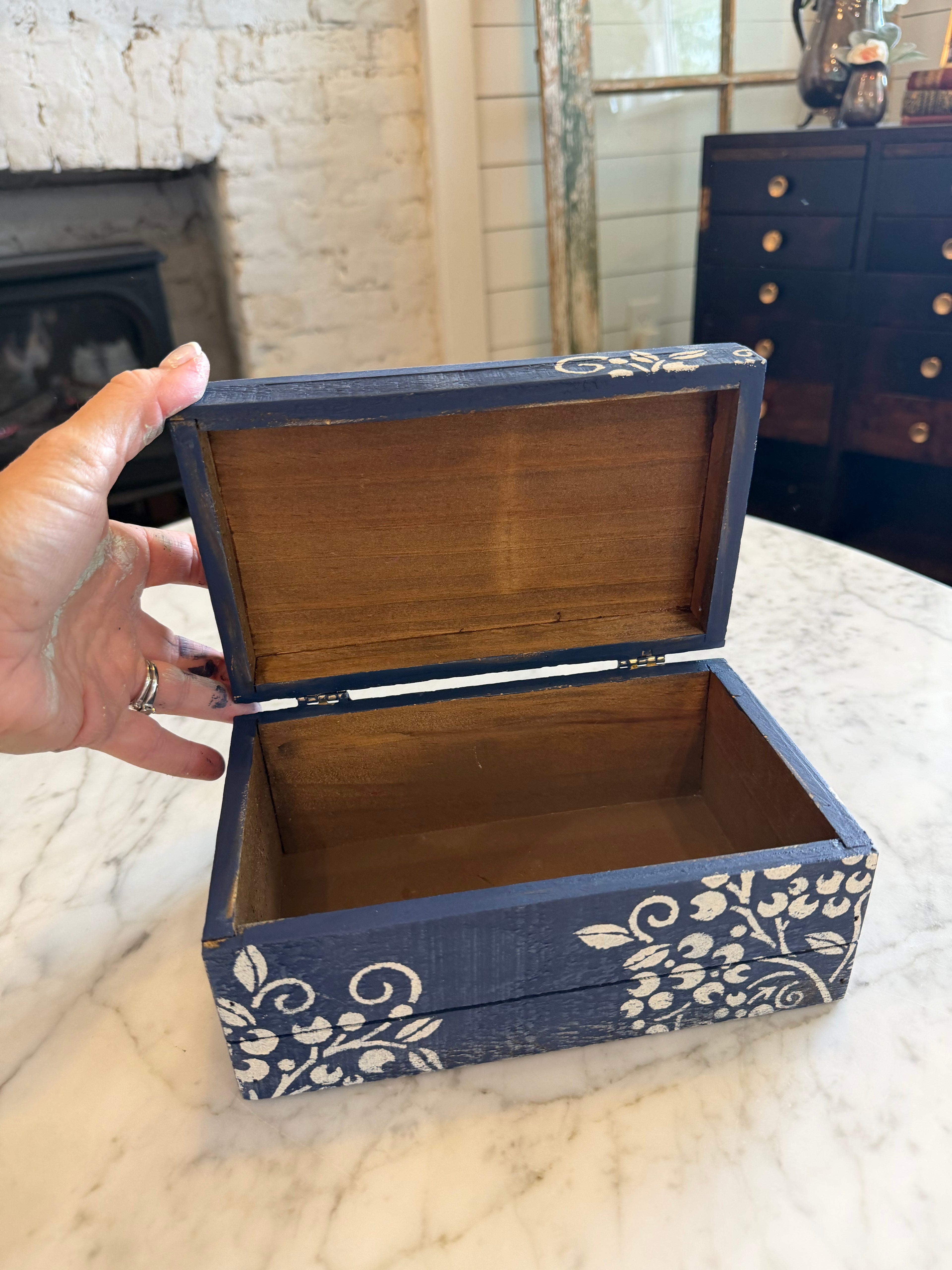 Hand Painted Bird Hinged box