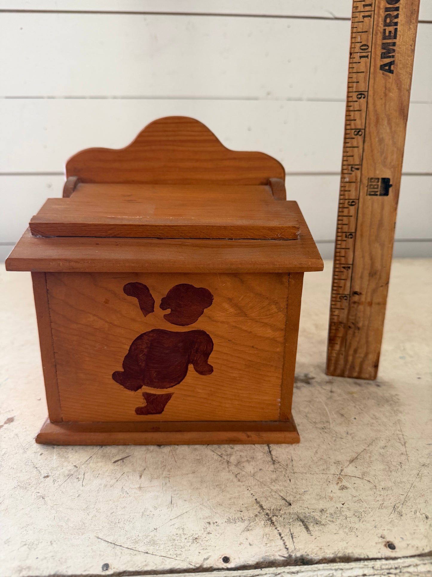Wood recipe box will get makeover