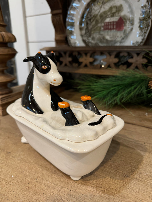 Vintage 1976 Carlton Ware Lustre Ceramic Cow In Bath Tub Butter Dish 8”x 6.5” Made In England