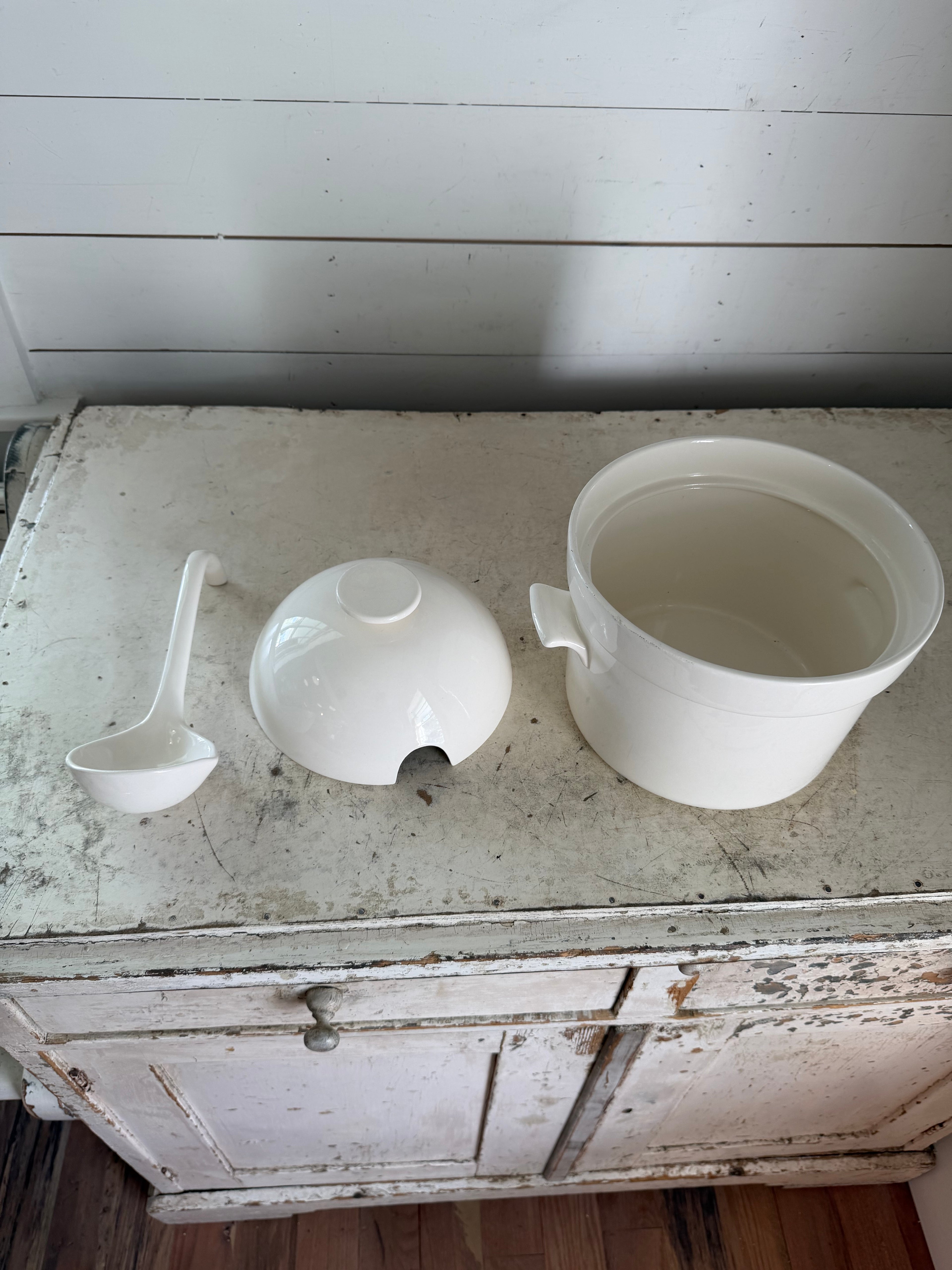 Large White Porcelain Soup Tureen With Ladle from Japan