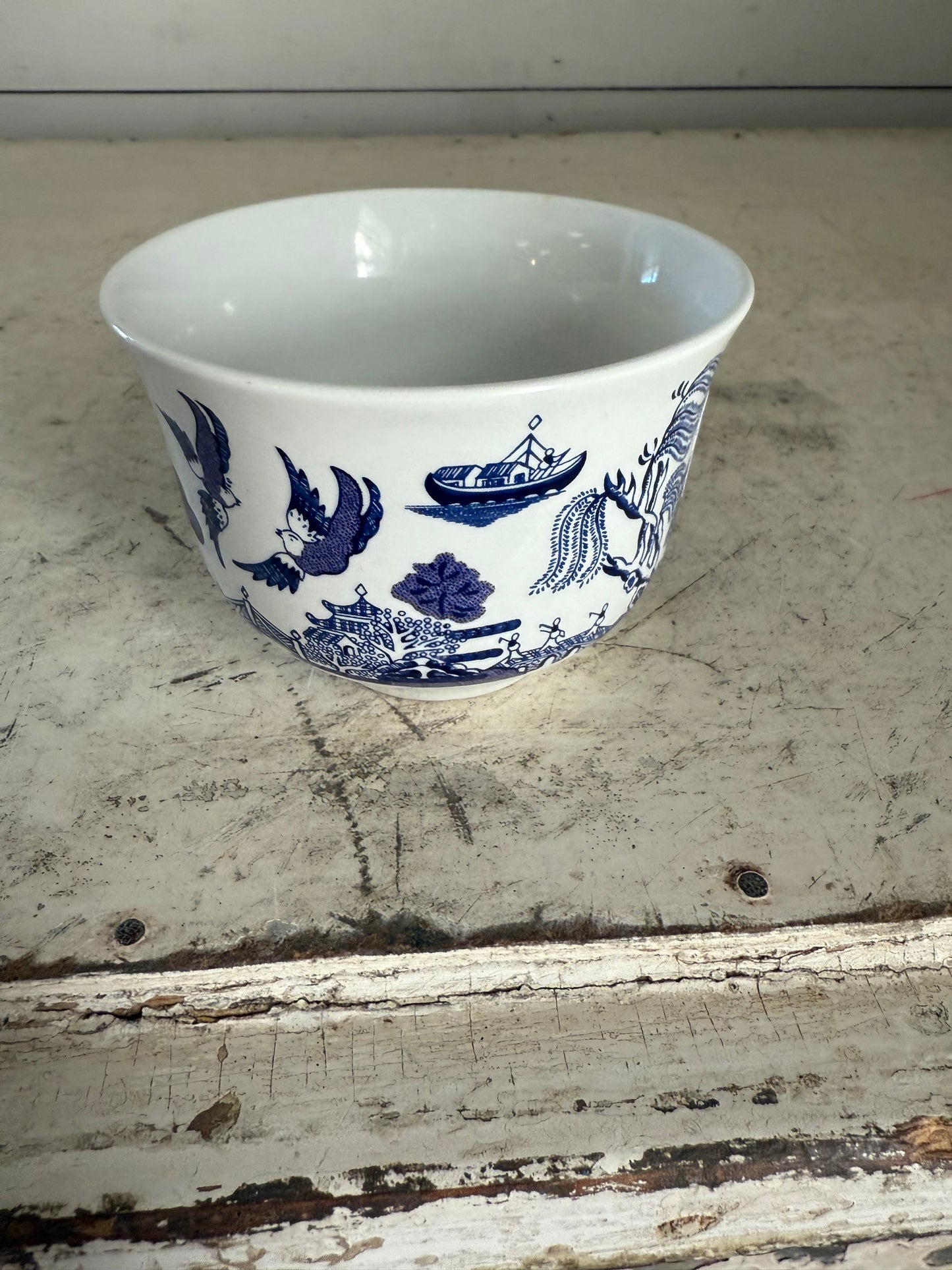 Blue Willow tea cup