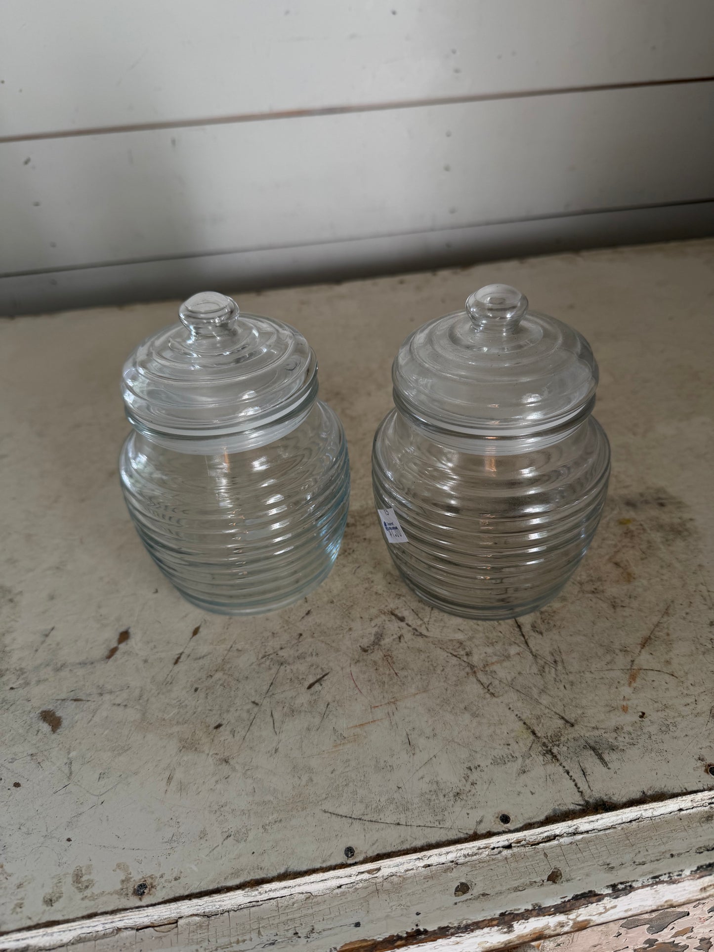 Small beehive jar with lid sold individually