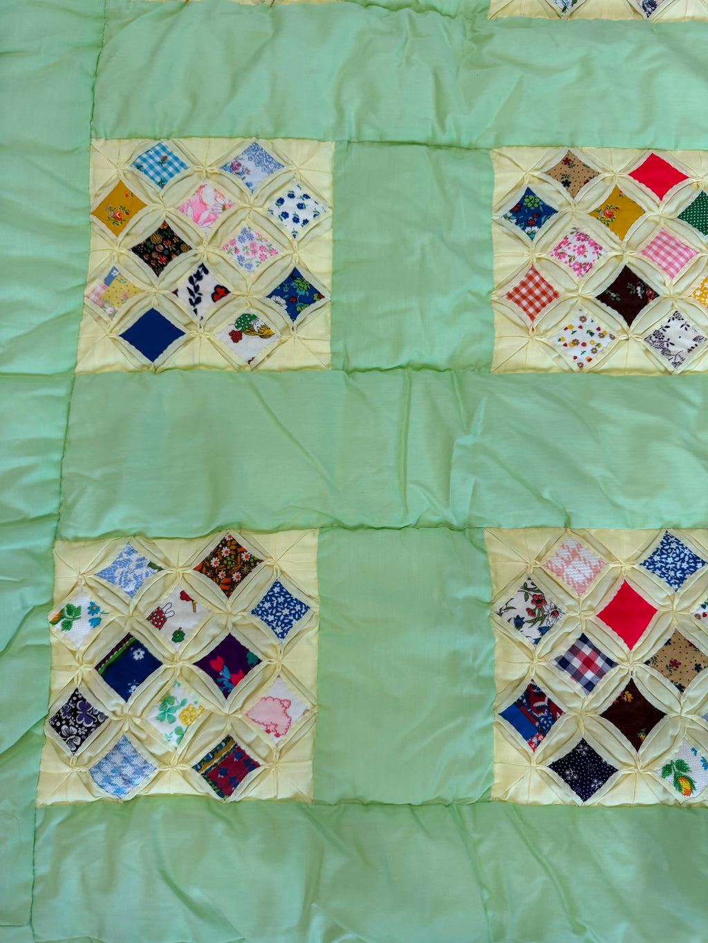 Cathedral Vintage-Style Quilt Featuring a Nine Patch Pattern Full