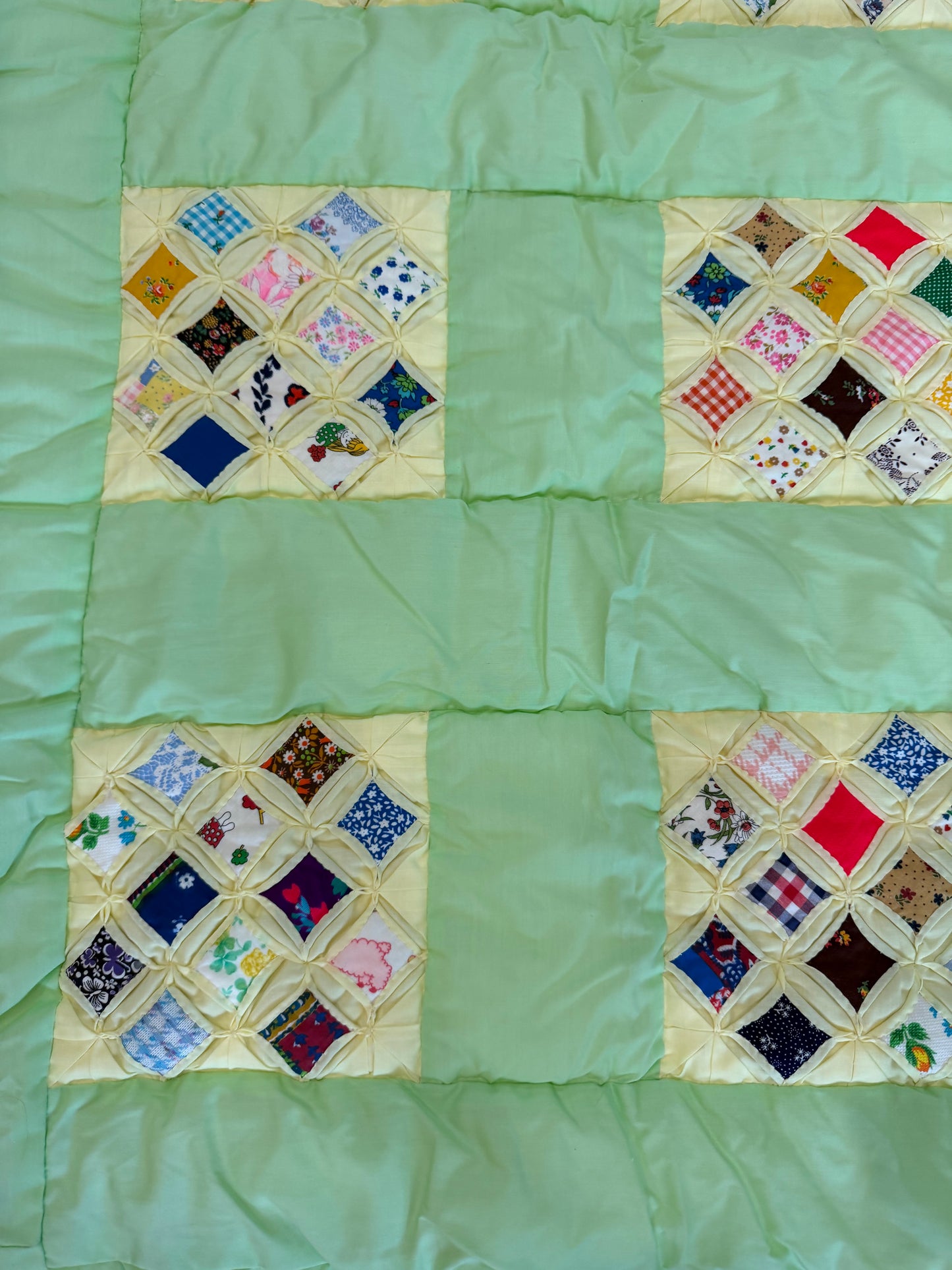 Cathedral Vintage-Style Quilt Featuring a Nine Patch Pattern Full