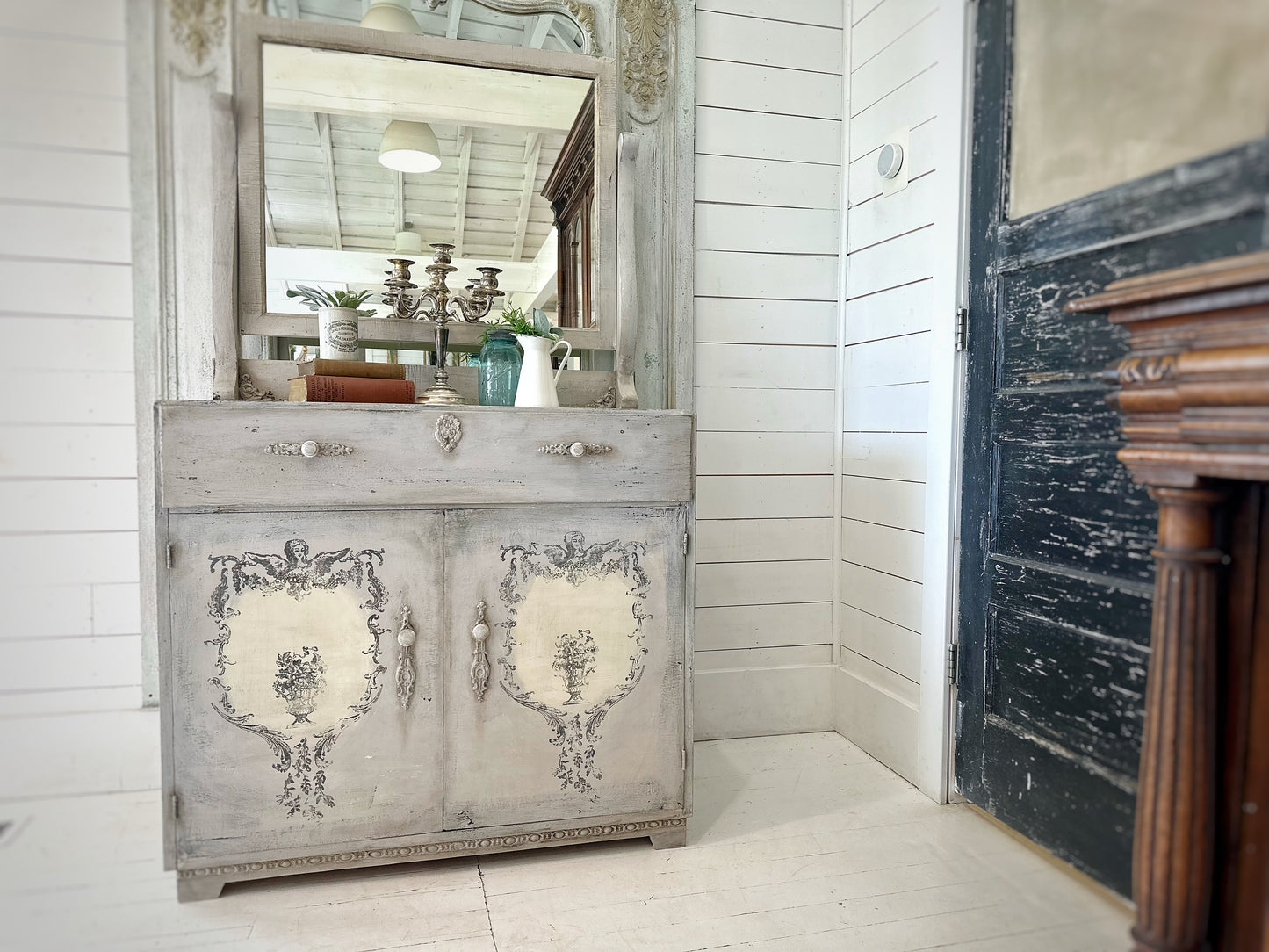 Reverie French Style Dresser & Mirror