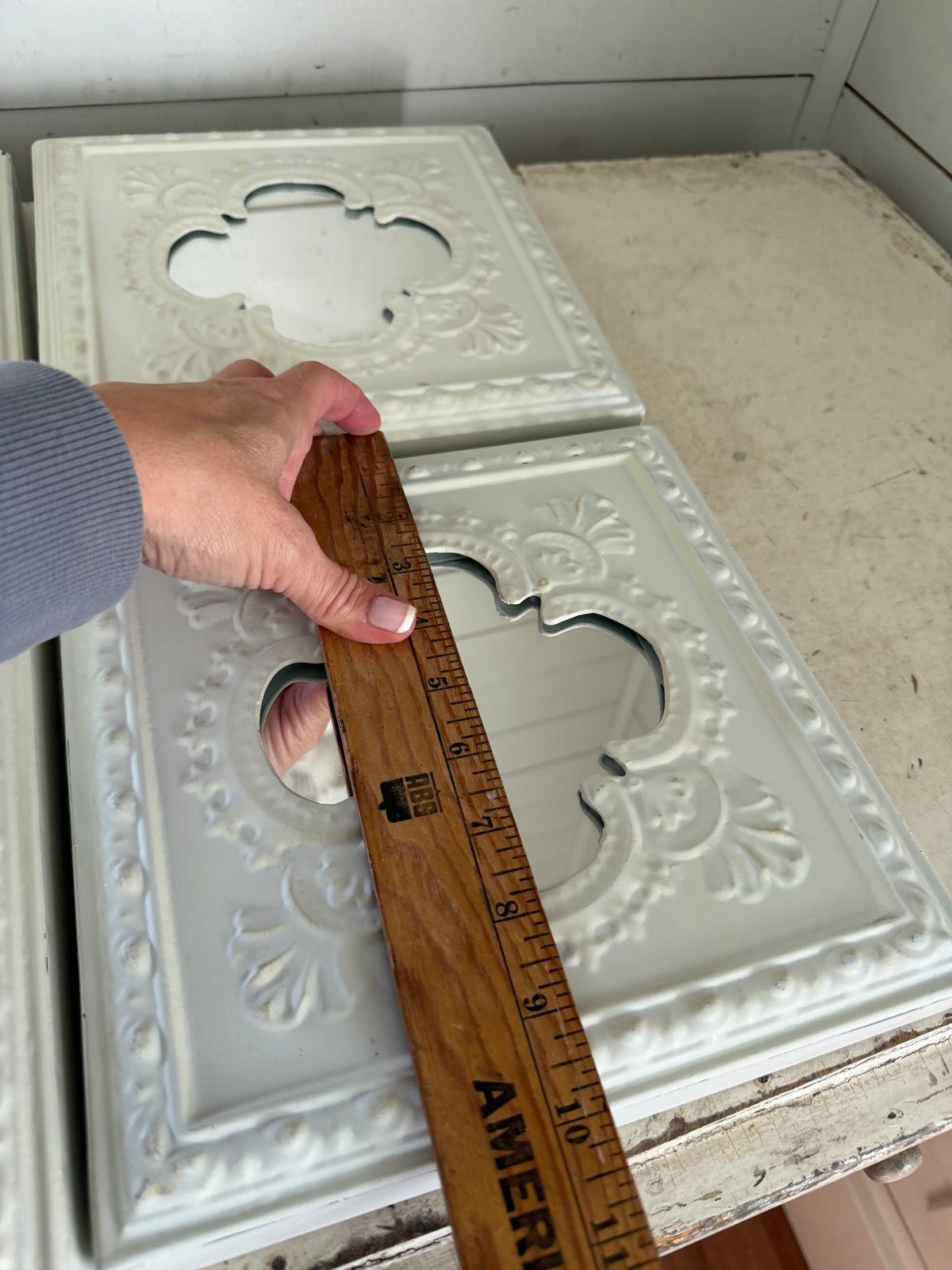 Square mirror frame will get painted sold individually