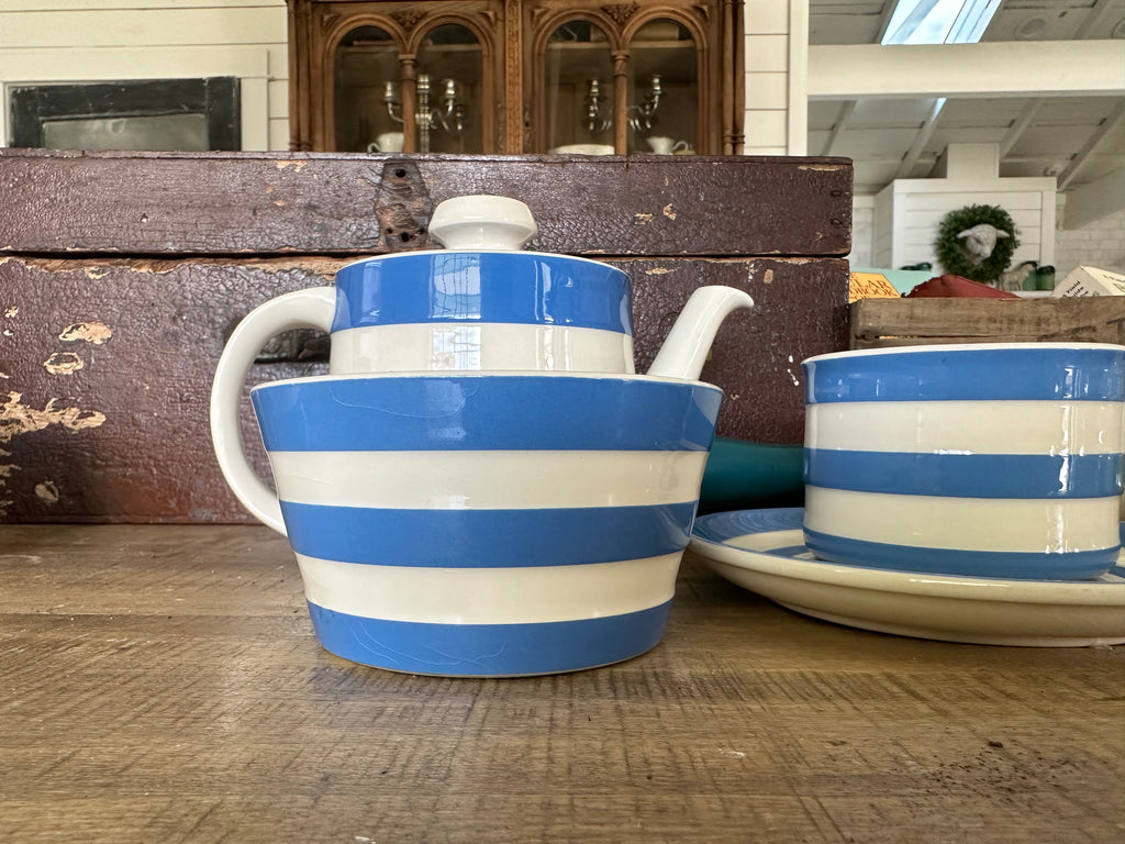 Cornishware Teapot set - sold individually