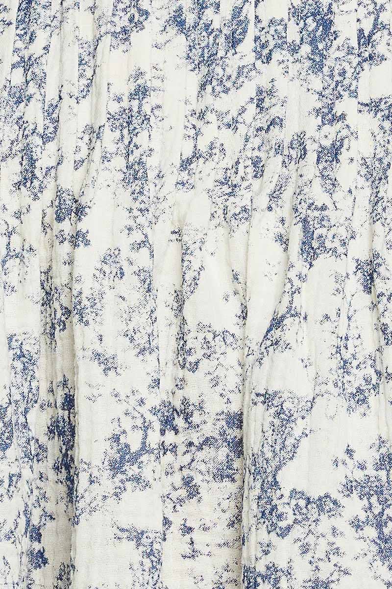 Round Neck Double Gauze Pintuck Floral Sleeveless Top