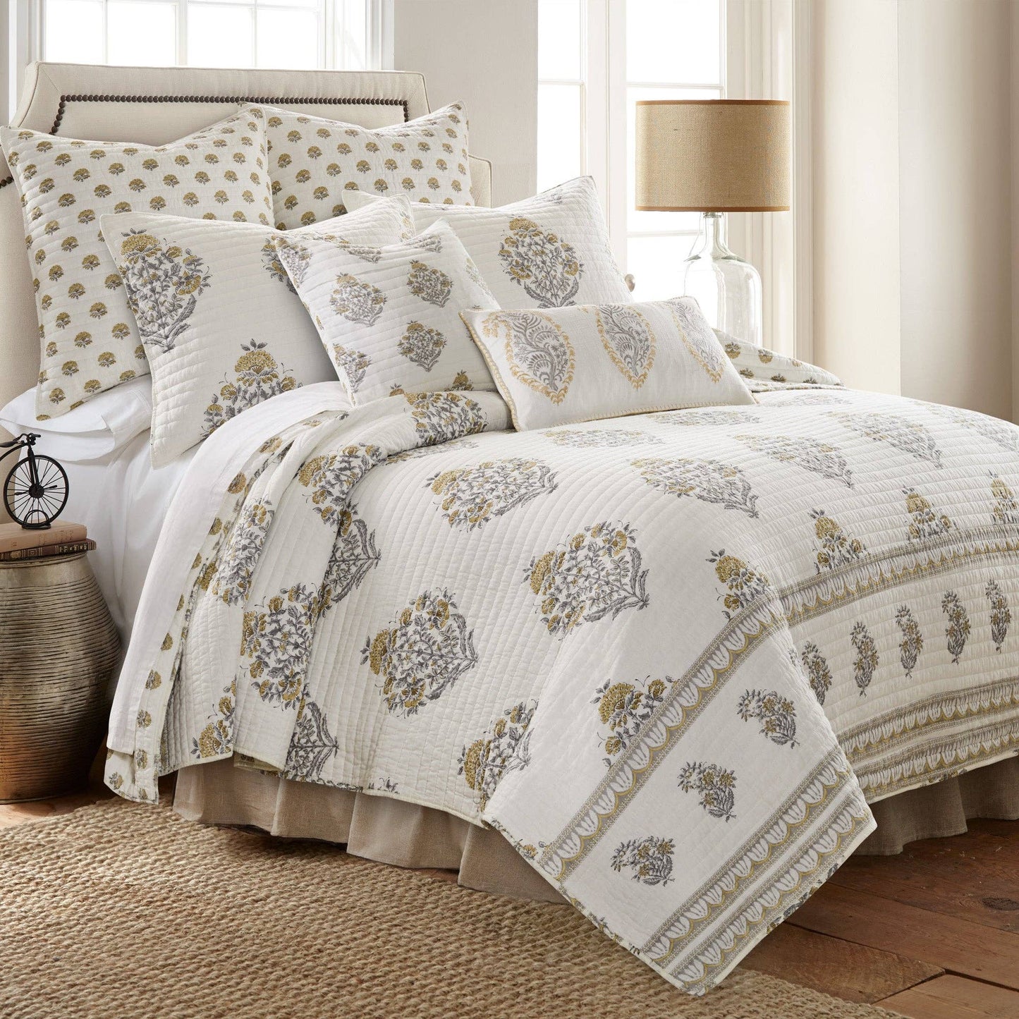 Kamira Ochre Quilt Set