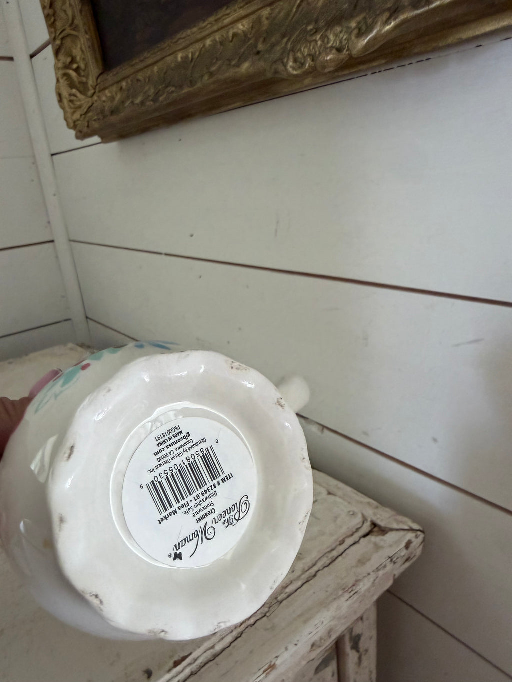 Pioneer woman creamer