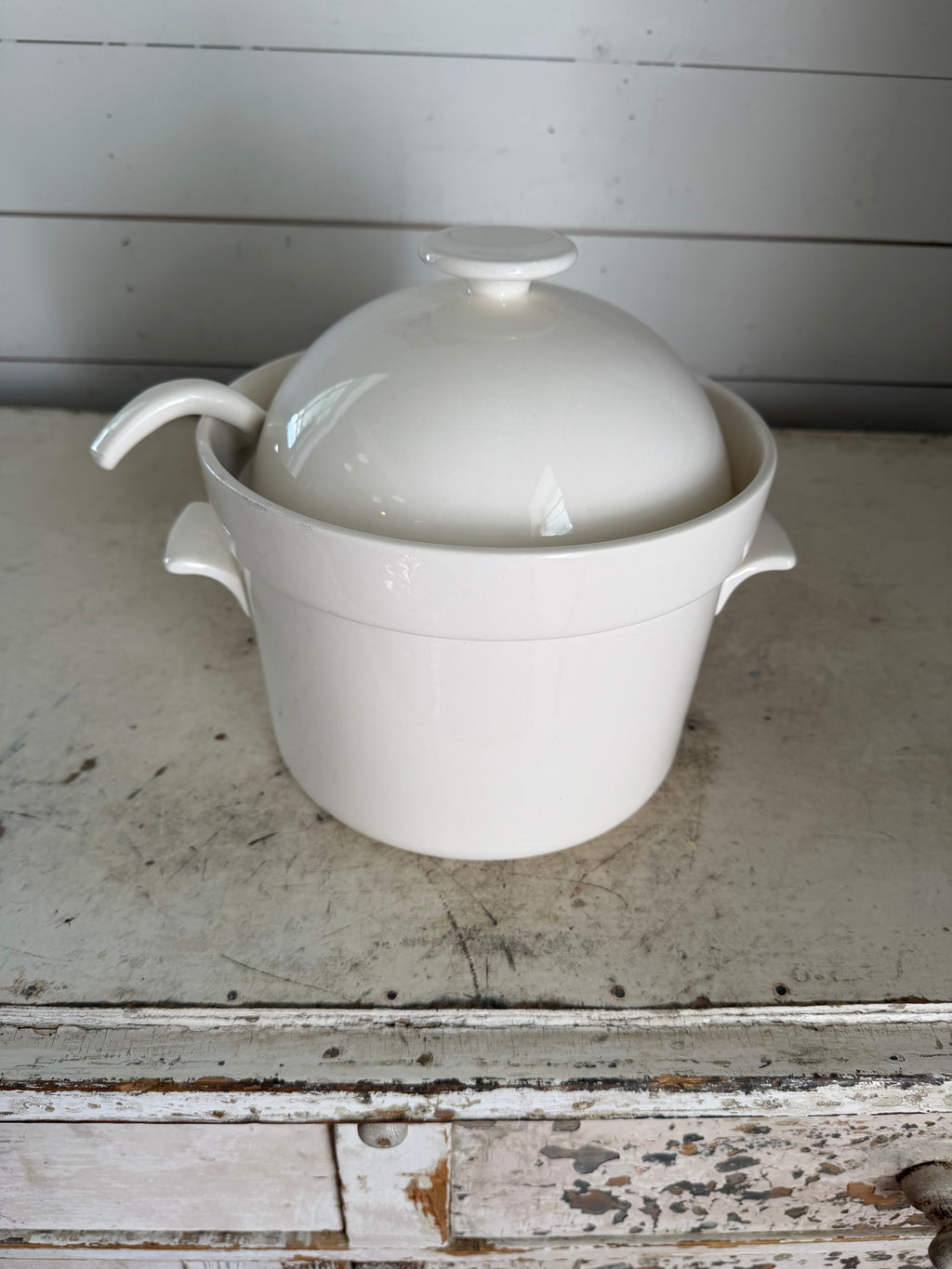 Large White Porcelain Soup Tureen With Ladle from Japan
