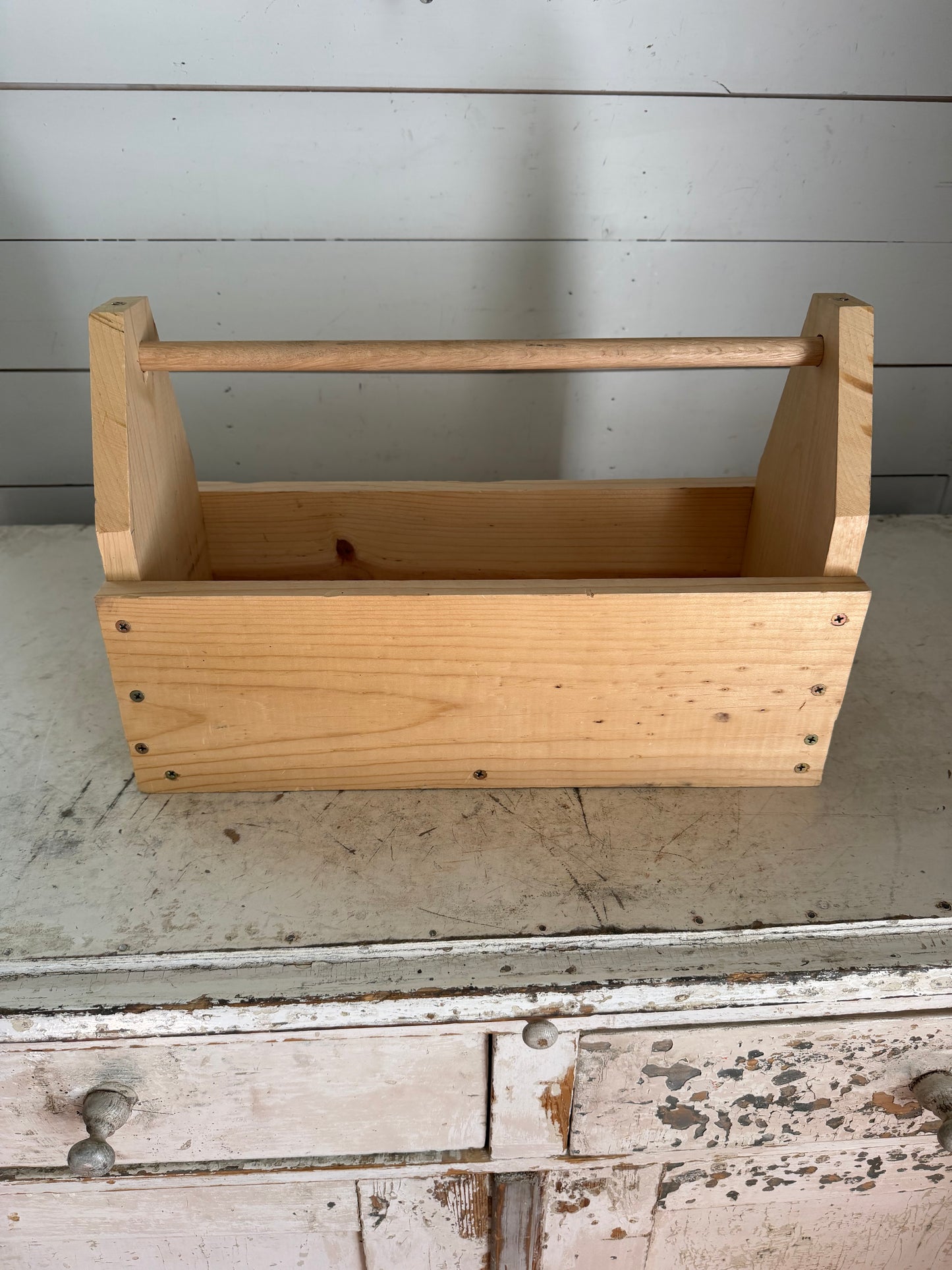 Handmade Wood Tote Will Get Makeover