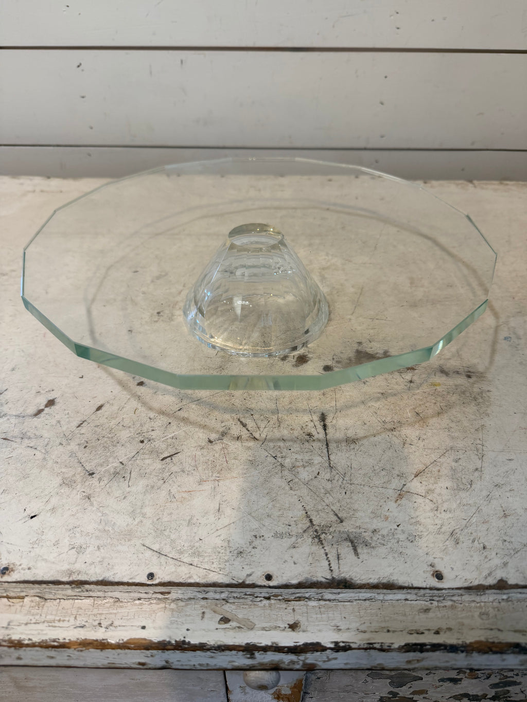 Oleg Cassini Crystal Diamond Footed Cake Stand with 13” Octagonal Plate