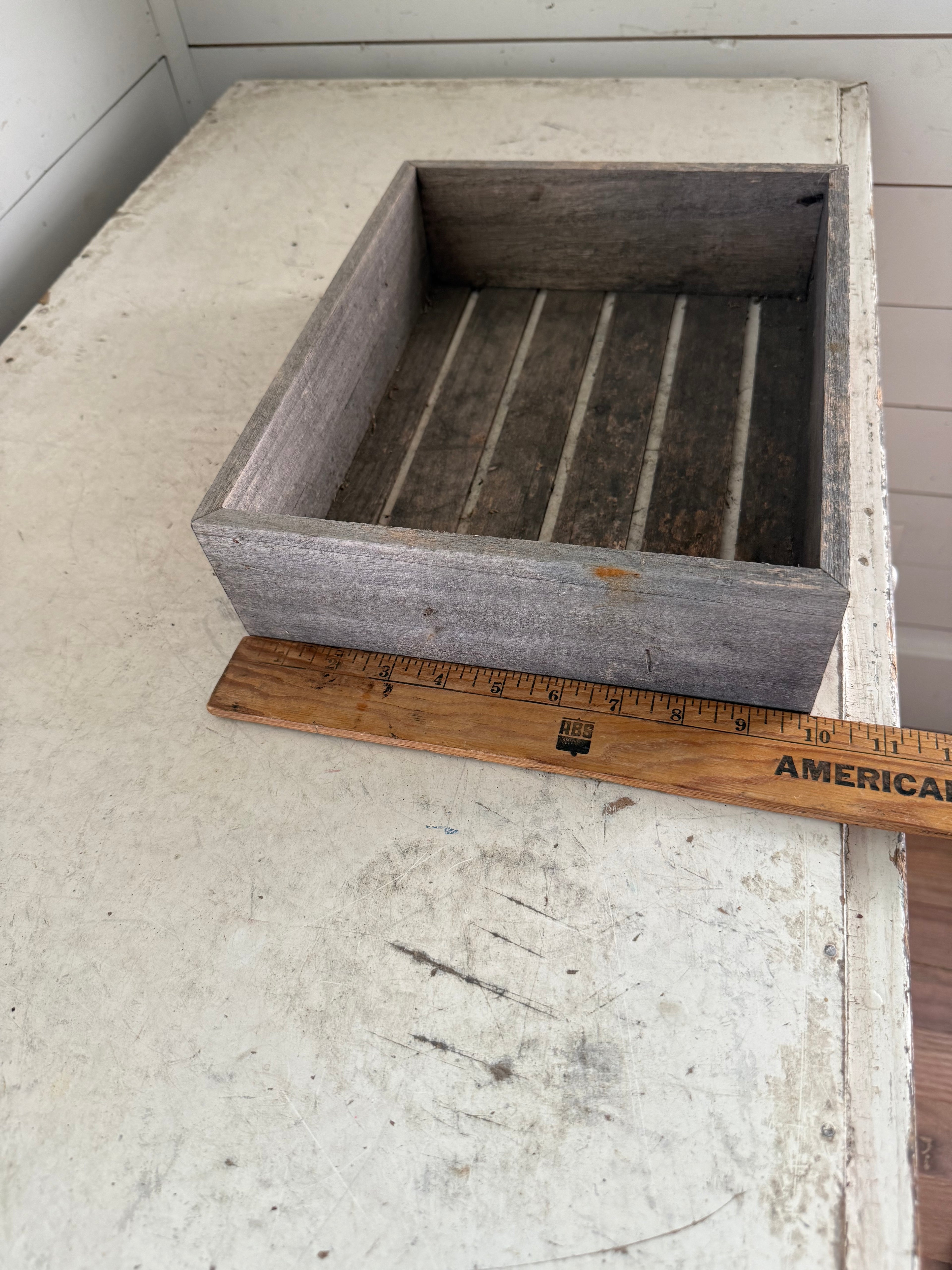 Salvage planter box