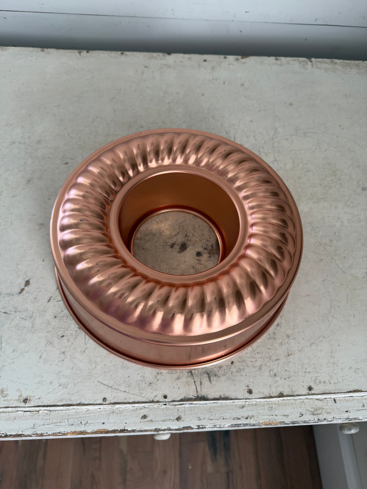 Vintage copper colored mirror 11 cup cake mold Mirro