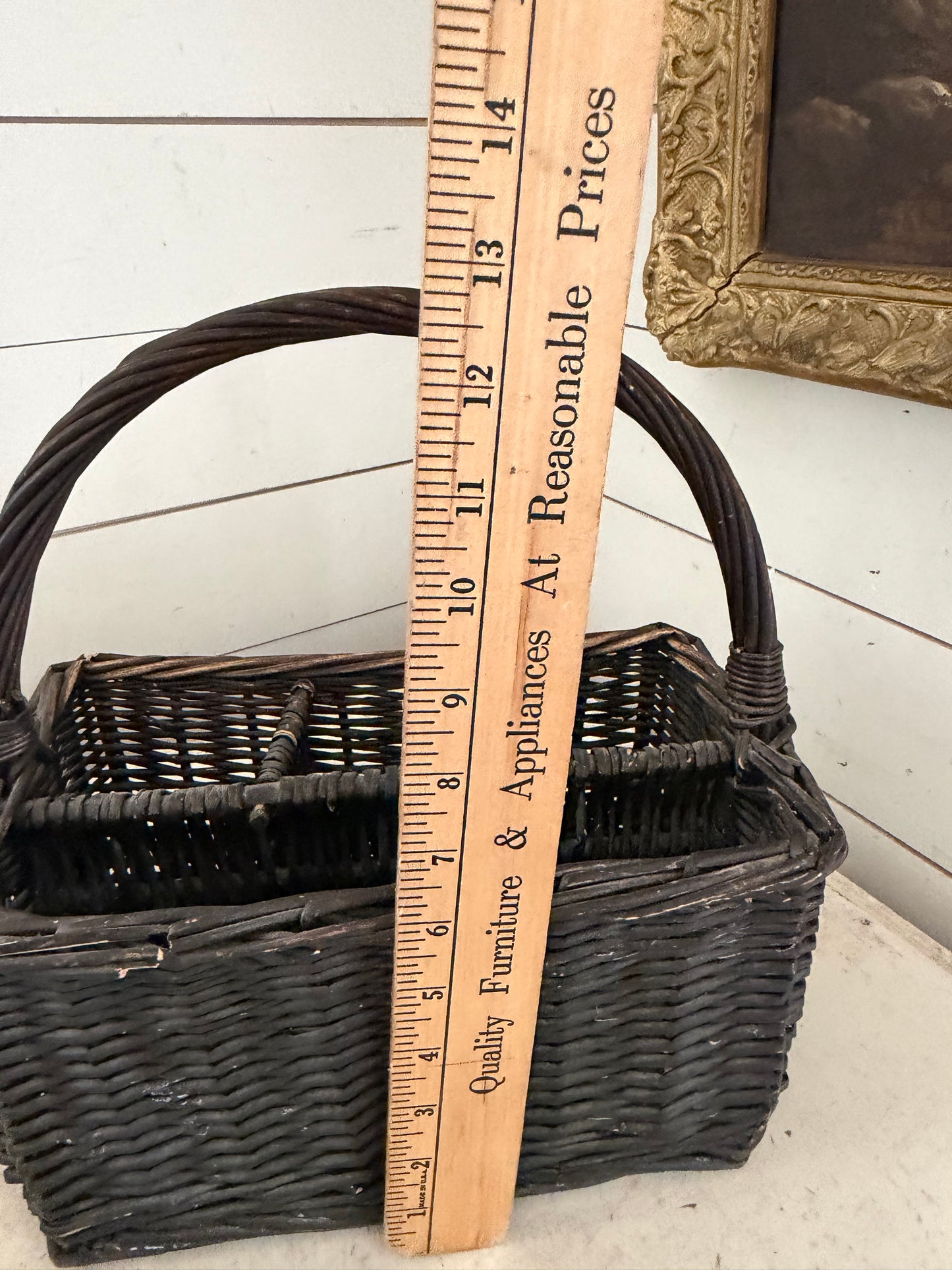 Wicker basket organizer with handle