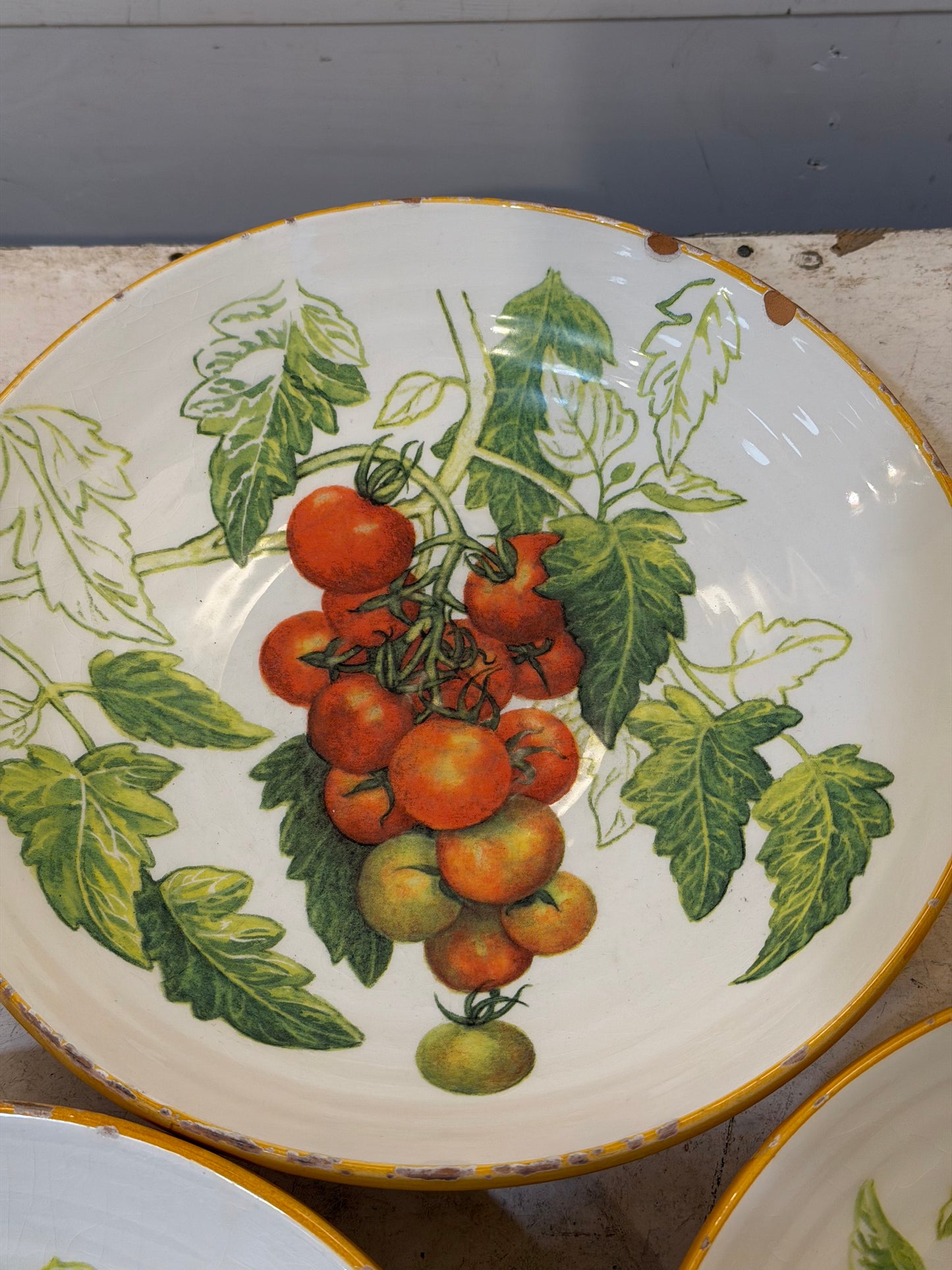 Italian Pottery Plates Tomatoes Williams Sonoma SET of 3 - Terracotta showing in chips