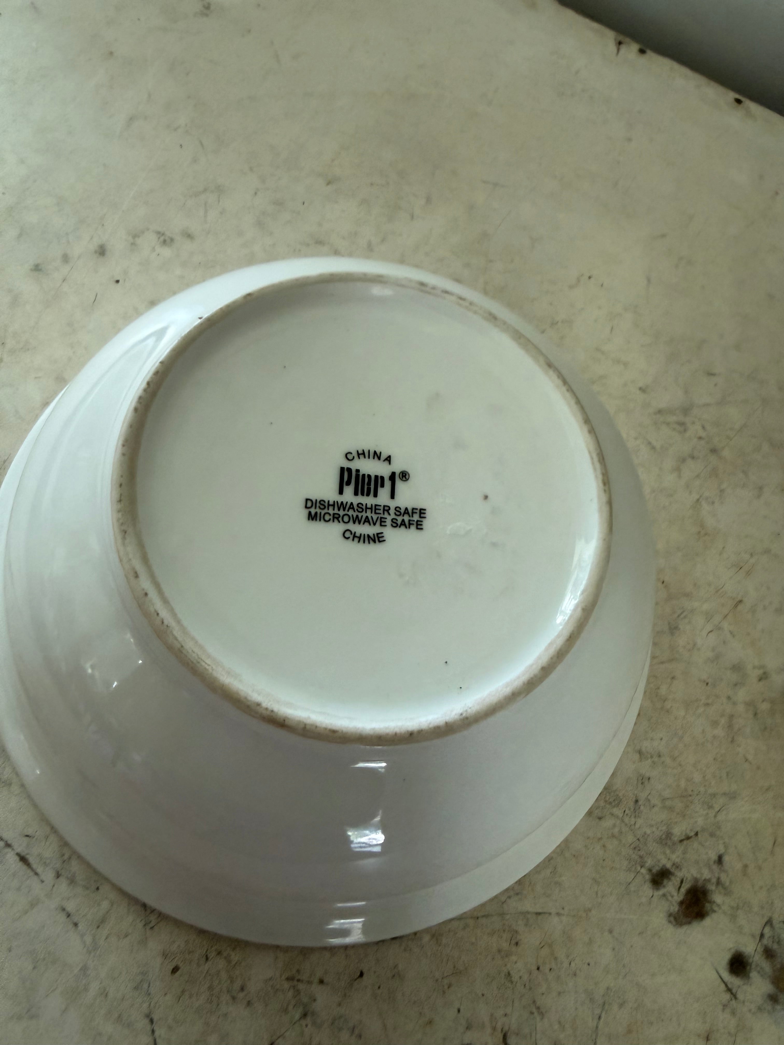 Pier 1 Serving Bowl Set of 2