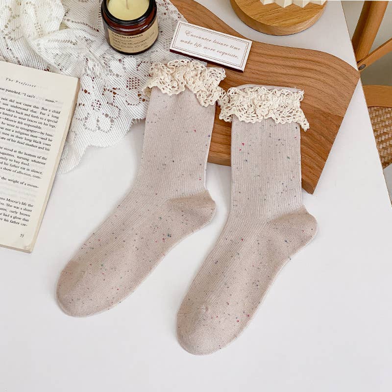Lace ruffle girl style solid socks