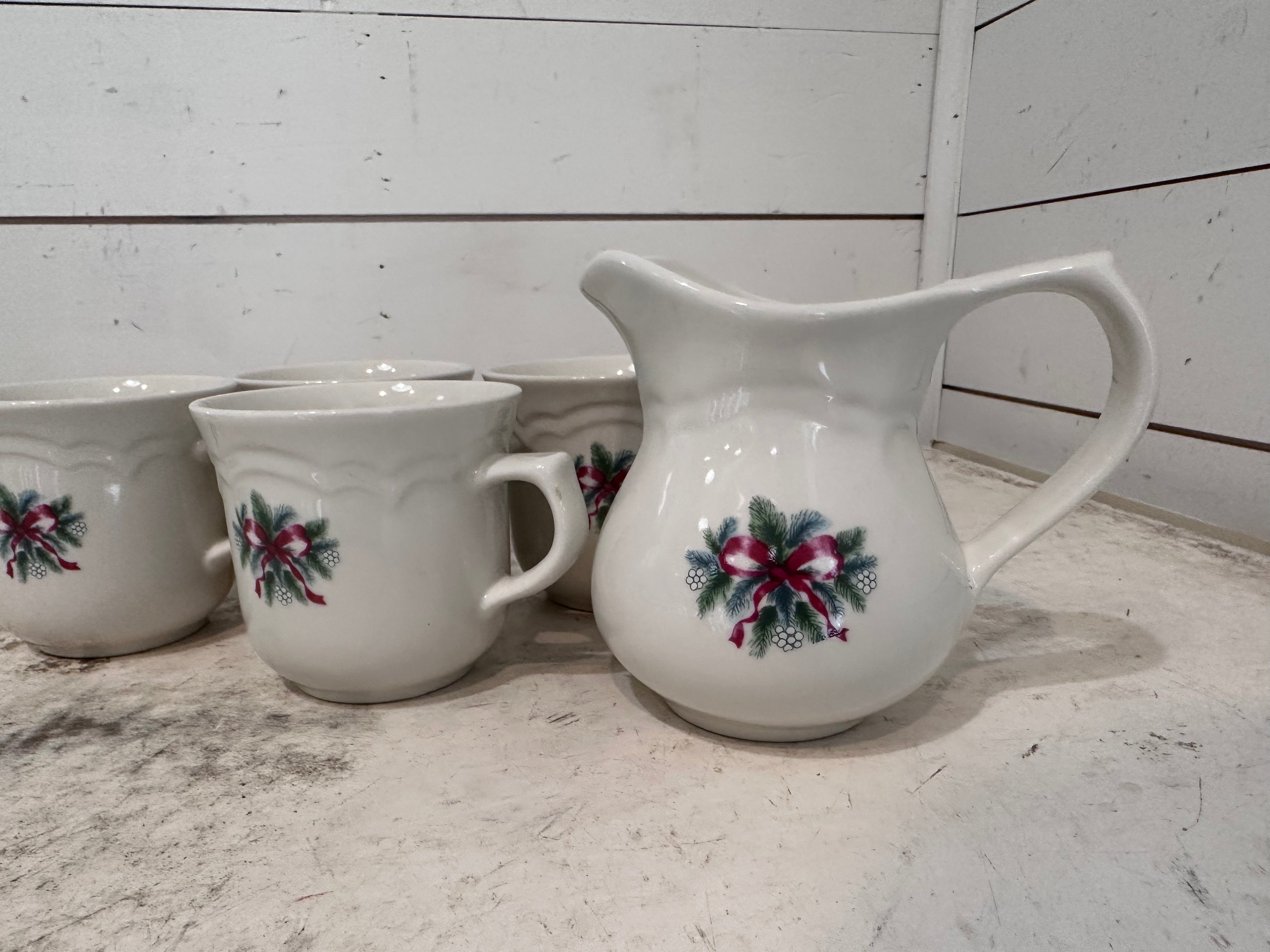 Pfaltzgraff Red Ribbon - sold individually
