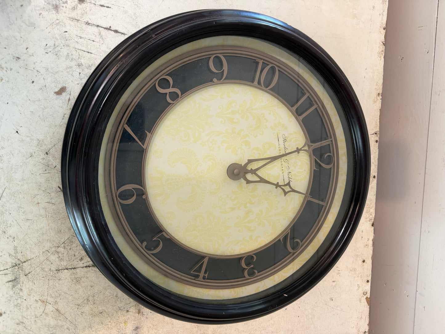 Round clock will have clock removed and get makeover with art