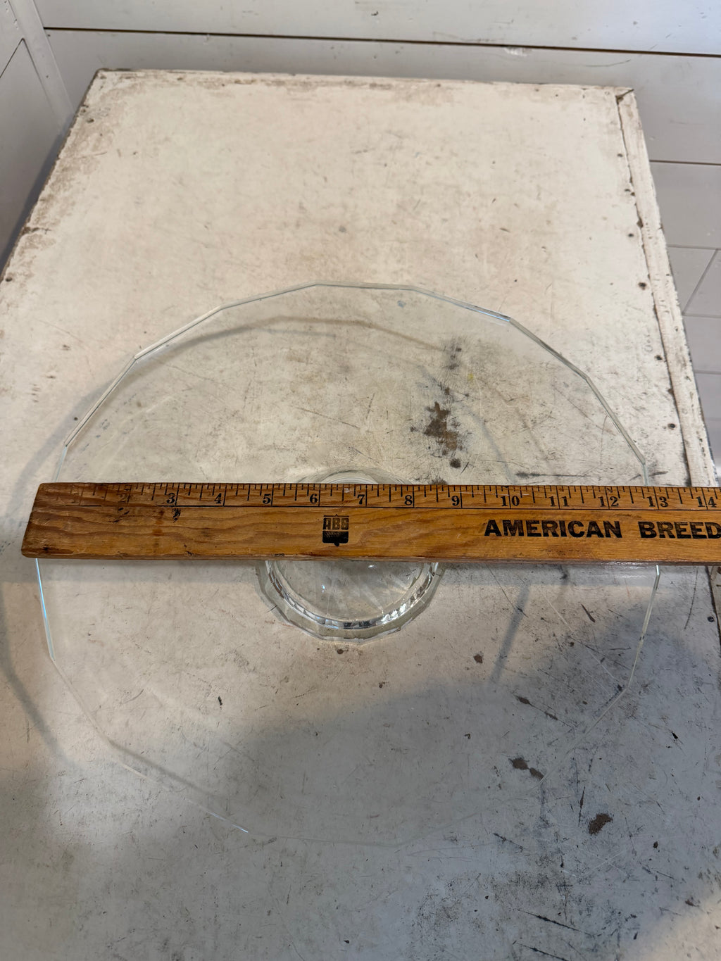 Oleg Cassini Crystal Diamond Footed Cake Stand with 13” Octagonal Plate
