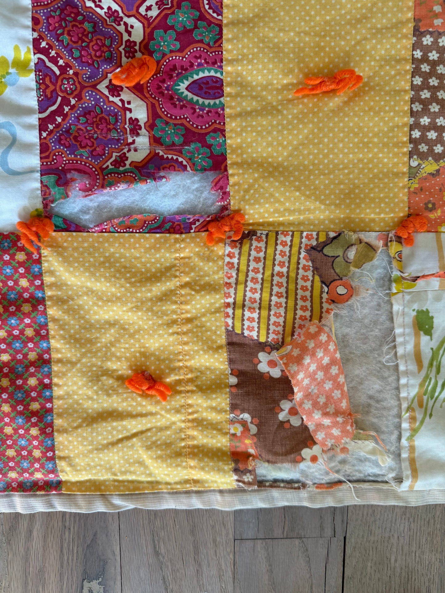 Full size hand pieces quilt in yellow, orange and green - has some wear as shown