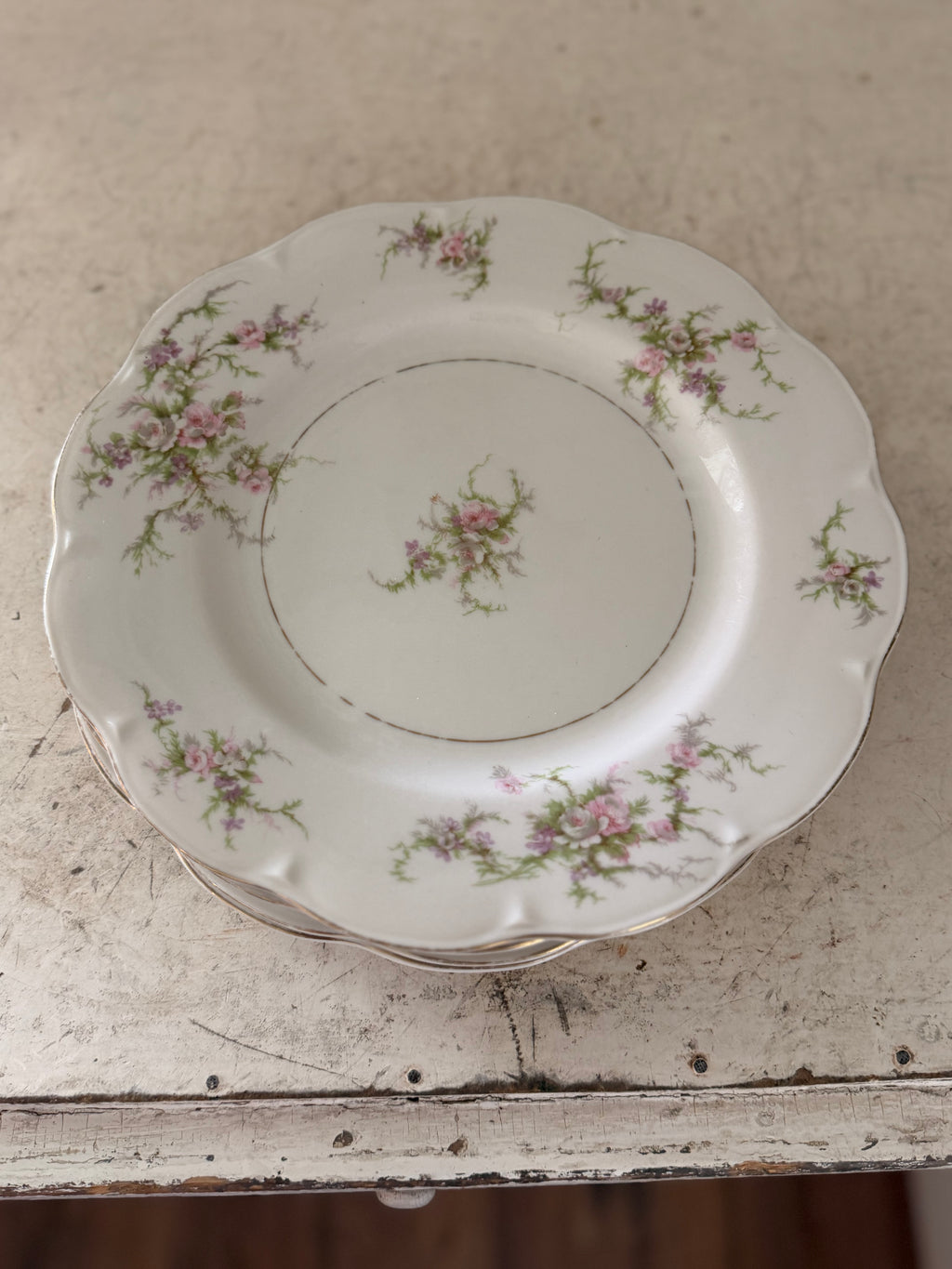 Vintage Haviland New York dinner plate in the Rosalinde - sold individually
