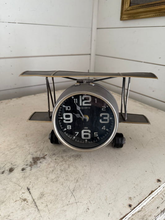 Airplane Clock