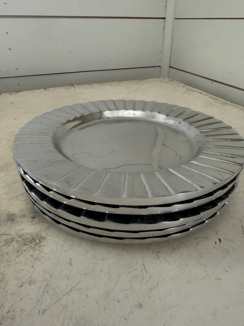 Ruffled Aluminum Plate - sold individually