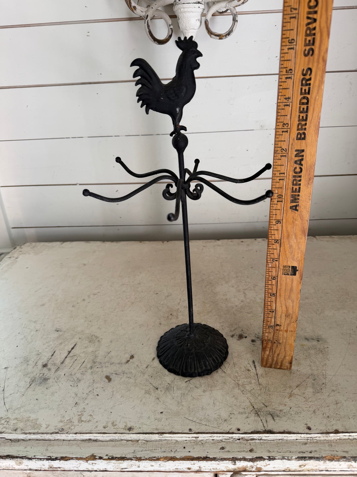 Cast Iron Base Rooster Mug Rack