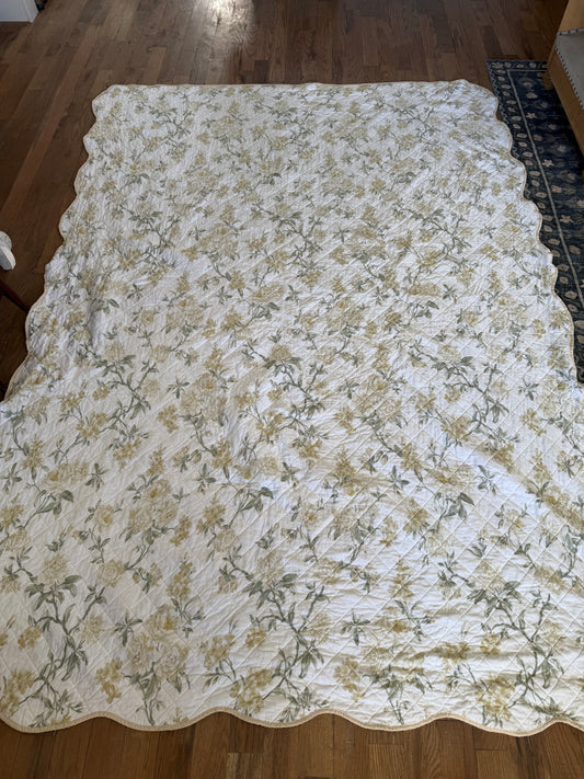 Nostalgia Home Juliette white Floral Queen Comforter