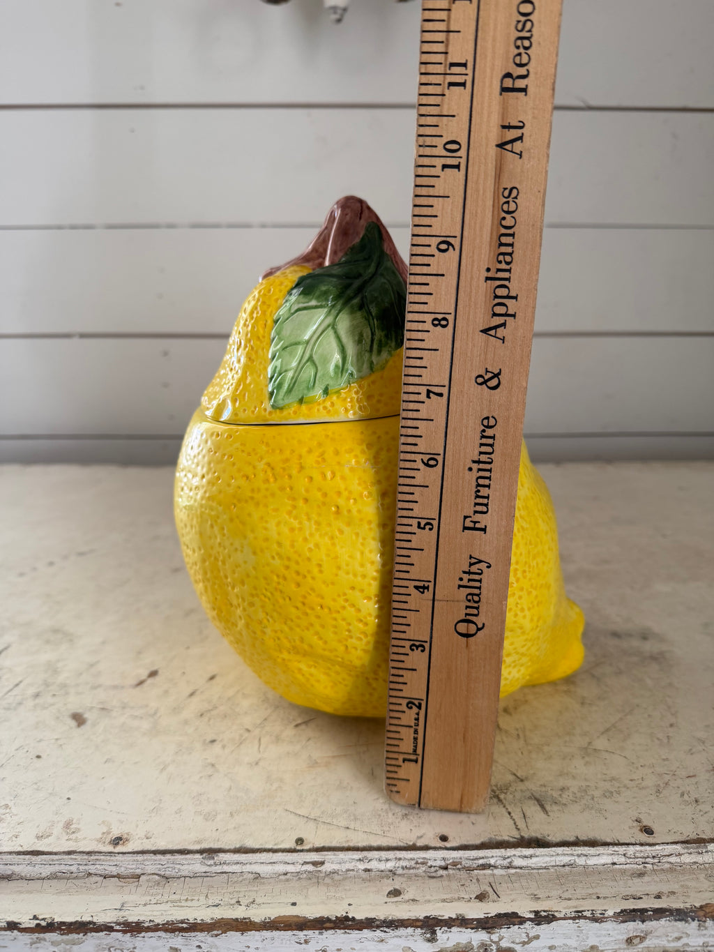 Lemon cookie jar
