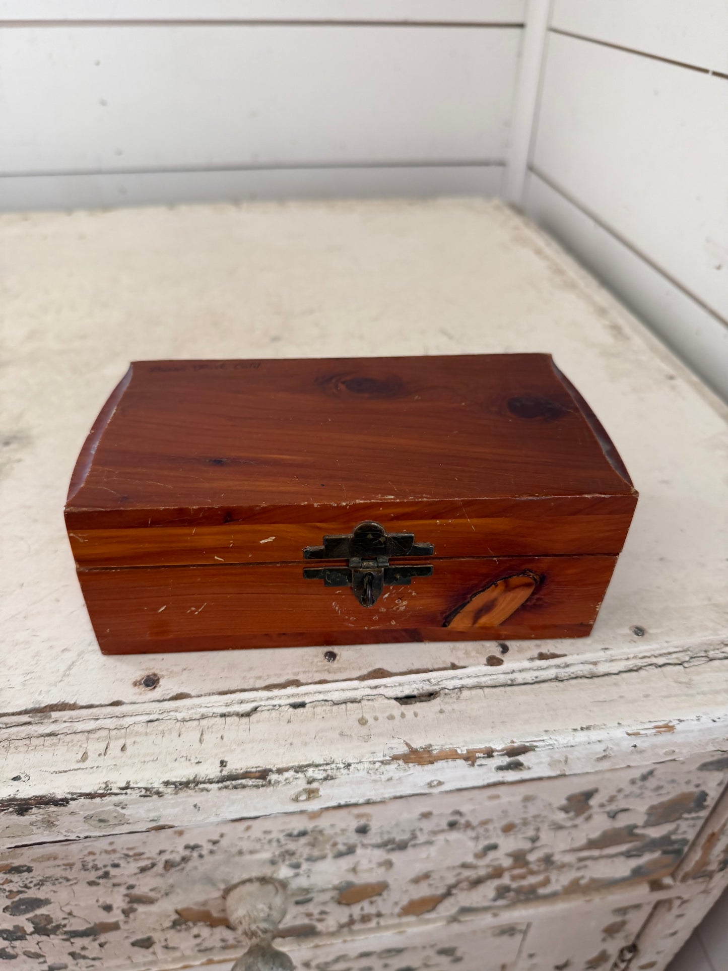 Vintage Mini Wood Box will get makeover