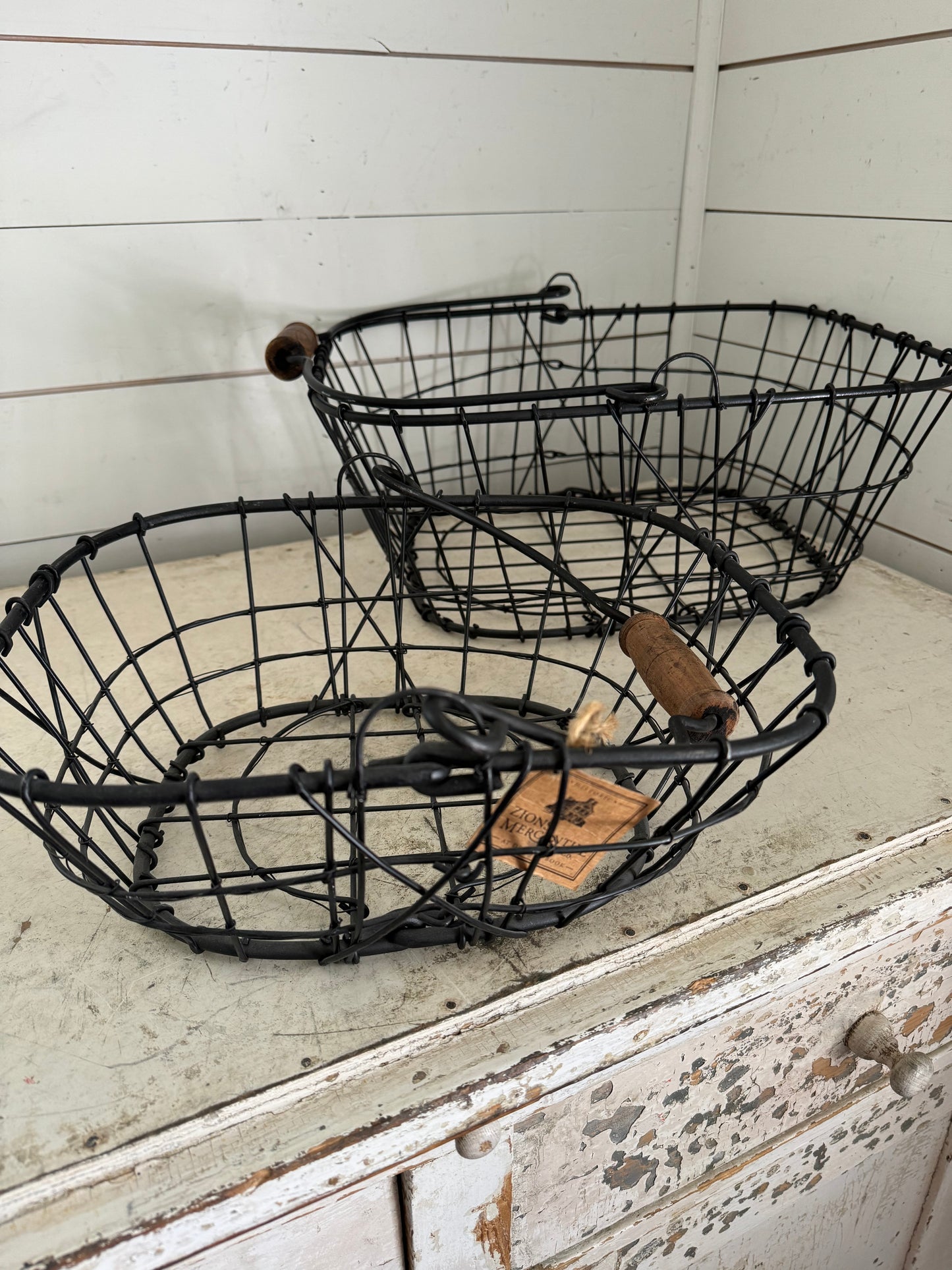 Metal Set of Baskets with wood handles