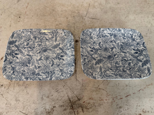 Blue and white trinket dish sold individually