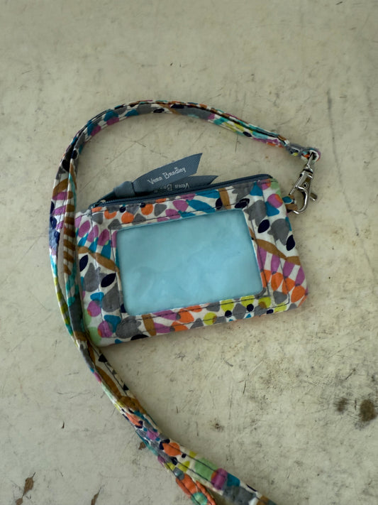 Vera Bradley™ Campus Sunny Medallion Key ring and ID Key Case