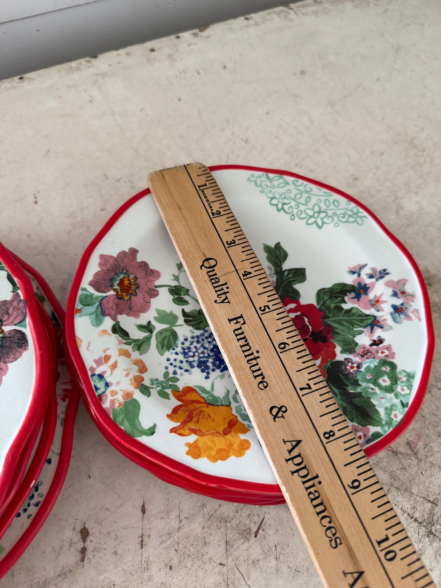 Pioneer woman plates sold individually